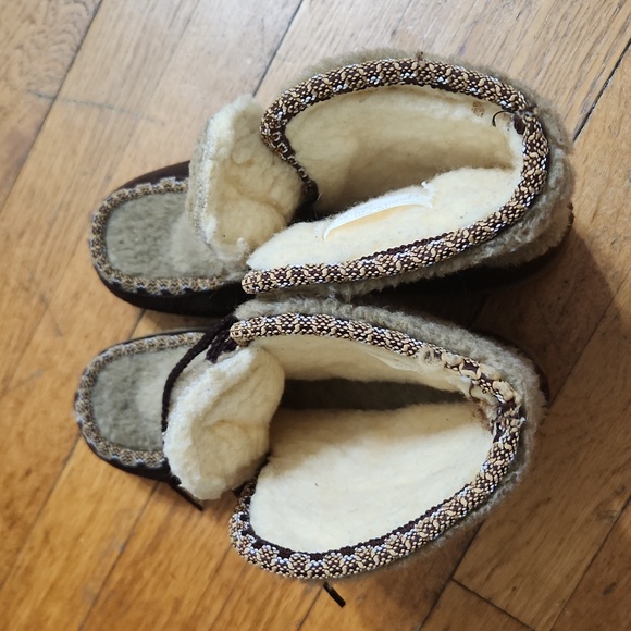 Vintage Lace Up Wedge Faux Fur Moccassins - Picture 7 of 7